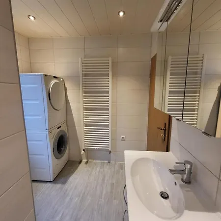 Holiday home Neuboerger Mit Hottub Neuborger