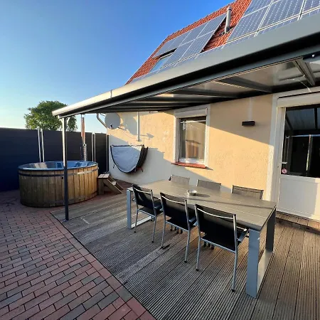 Holiday home Neuboerger Mit Hottub *